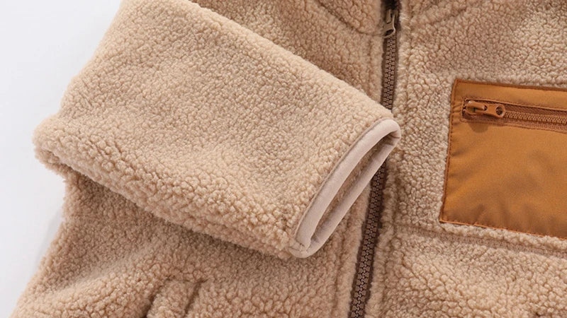 The Outdoor Essential Fleece